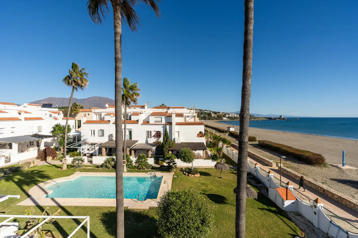 8db9ce52-d0ee-4ba0-814d-50d2148e0da7