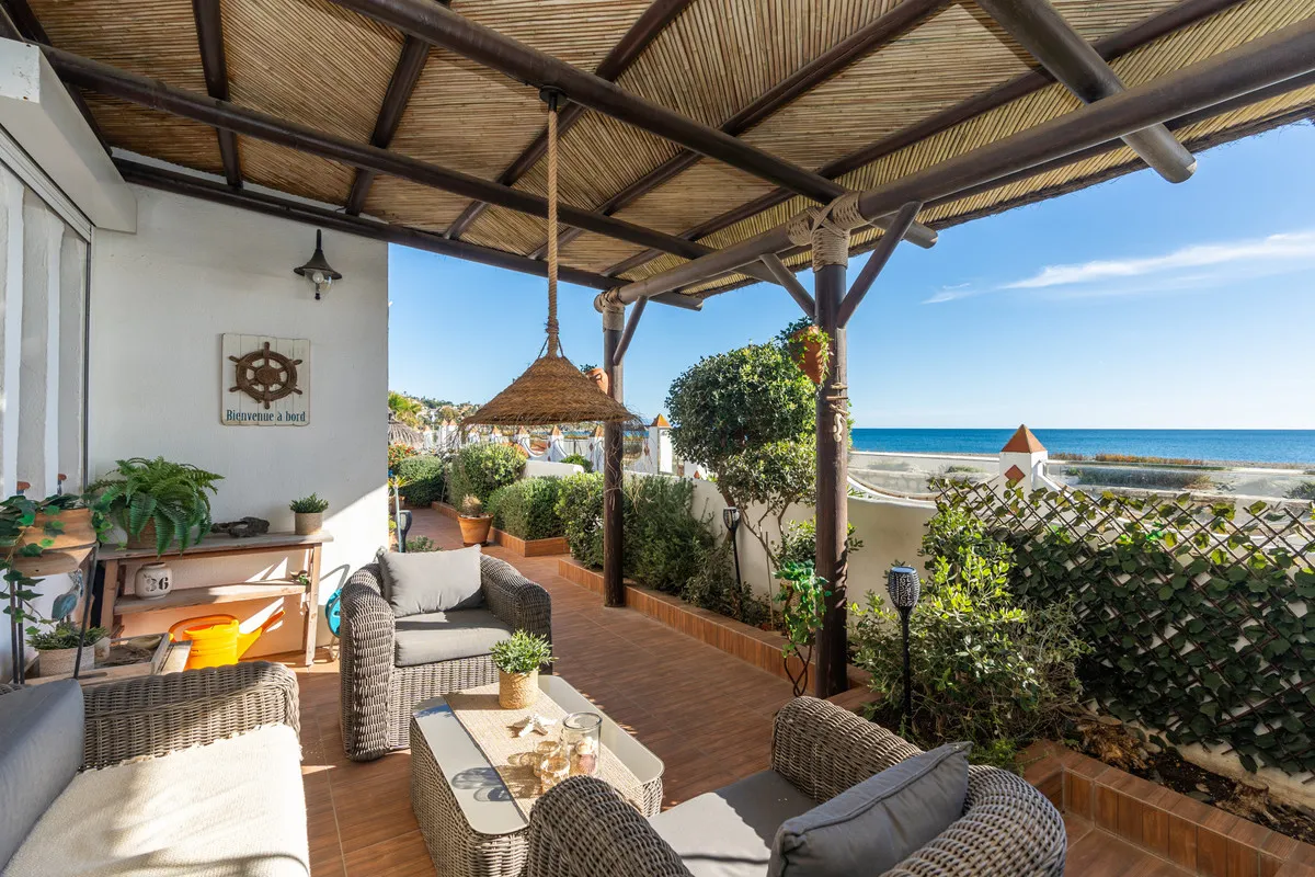 fbdf699b-692d-4b34-bcd9-d4594bbcef9c