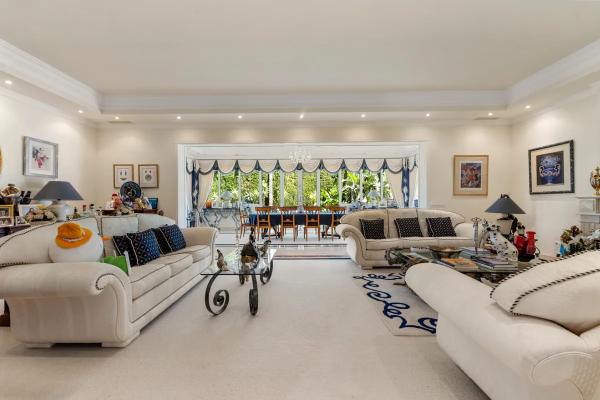 08266e37-36f0-4cce-94b6-d93fb3114675