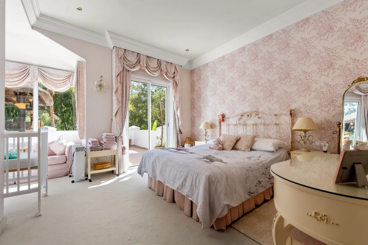 4b8847b4-0d4b-45fe-859e-6da2cc670b34