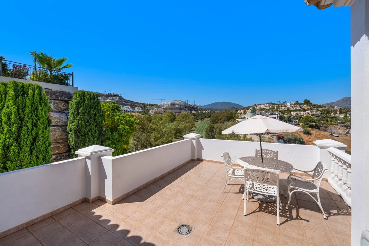 80369847-cdc6-4e9a-8d0a-60c8a90ba887