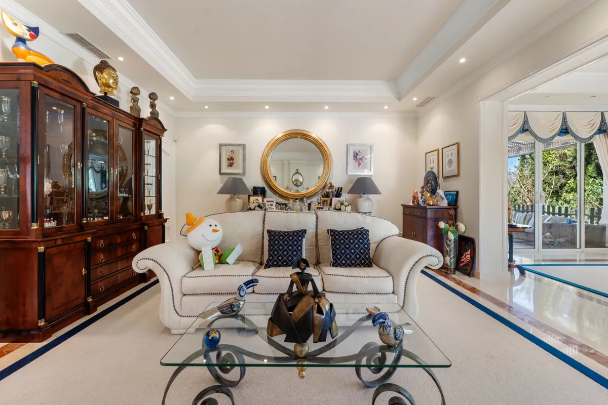 a4cb7079-ef41-442d-8490-8890f1f769ed