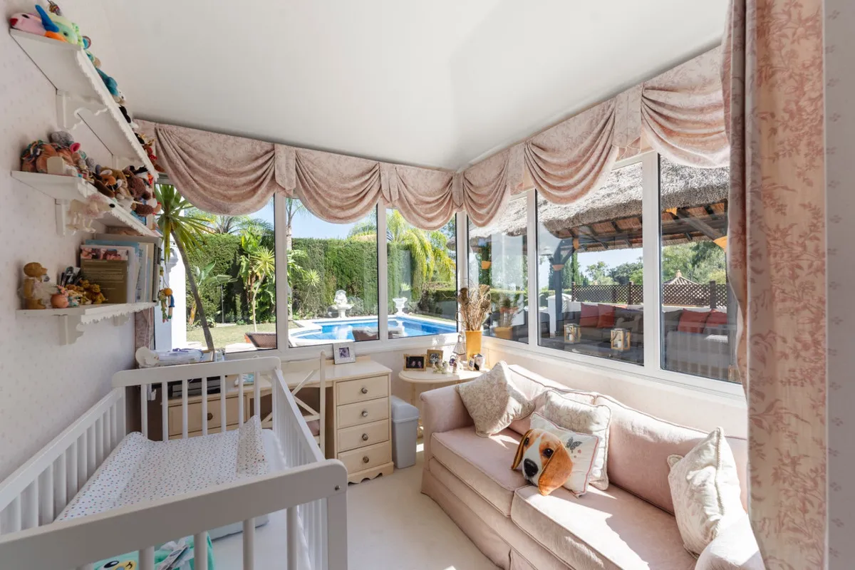 dcb6919d-7944-45b9-8f50-366a88b0e442