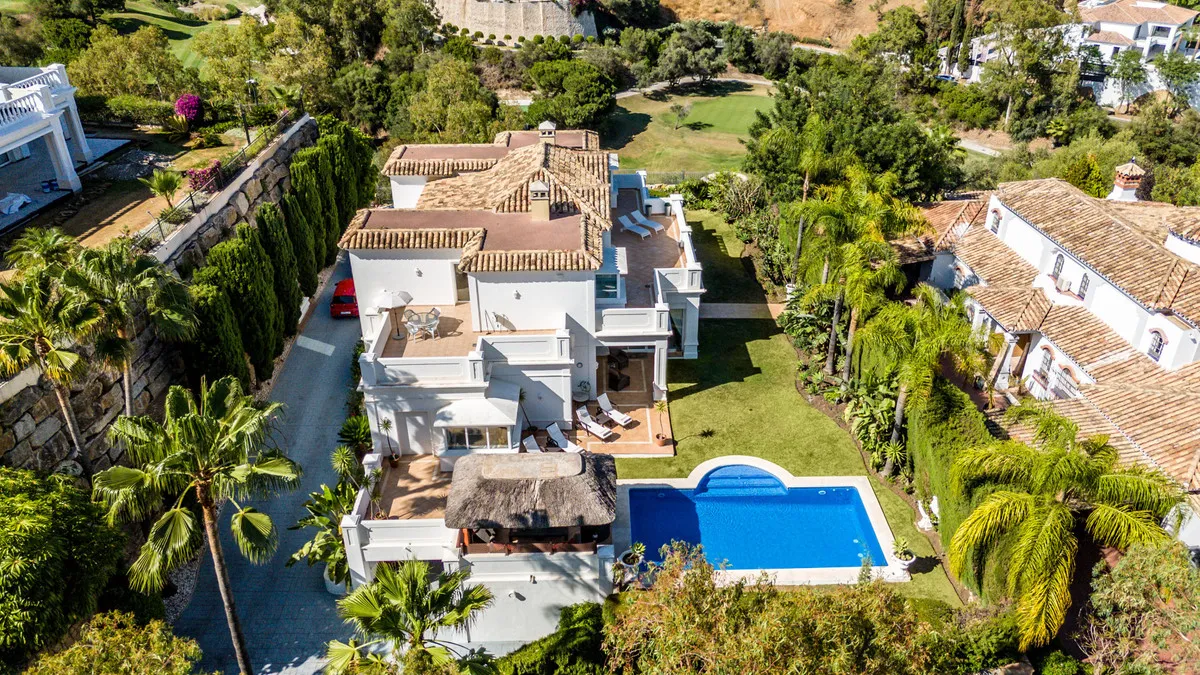 fb7da3de-a0af-4bfd-a0fd-a65bb4a60bdb