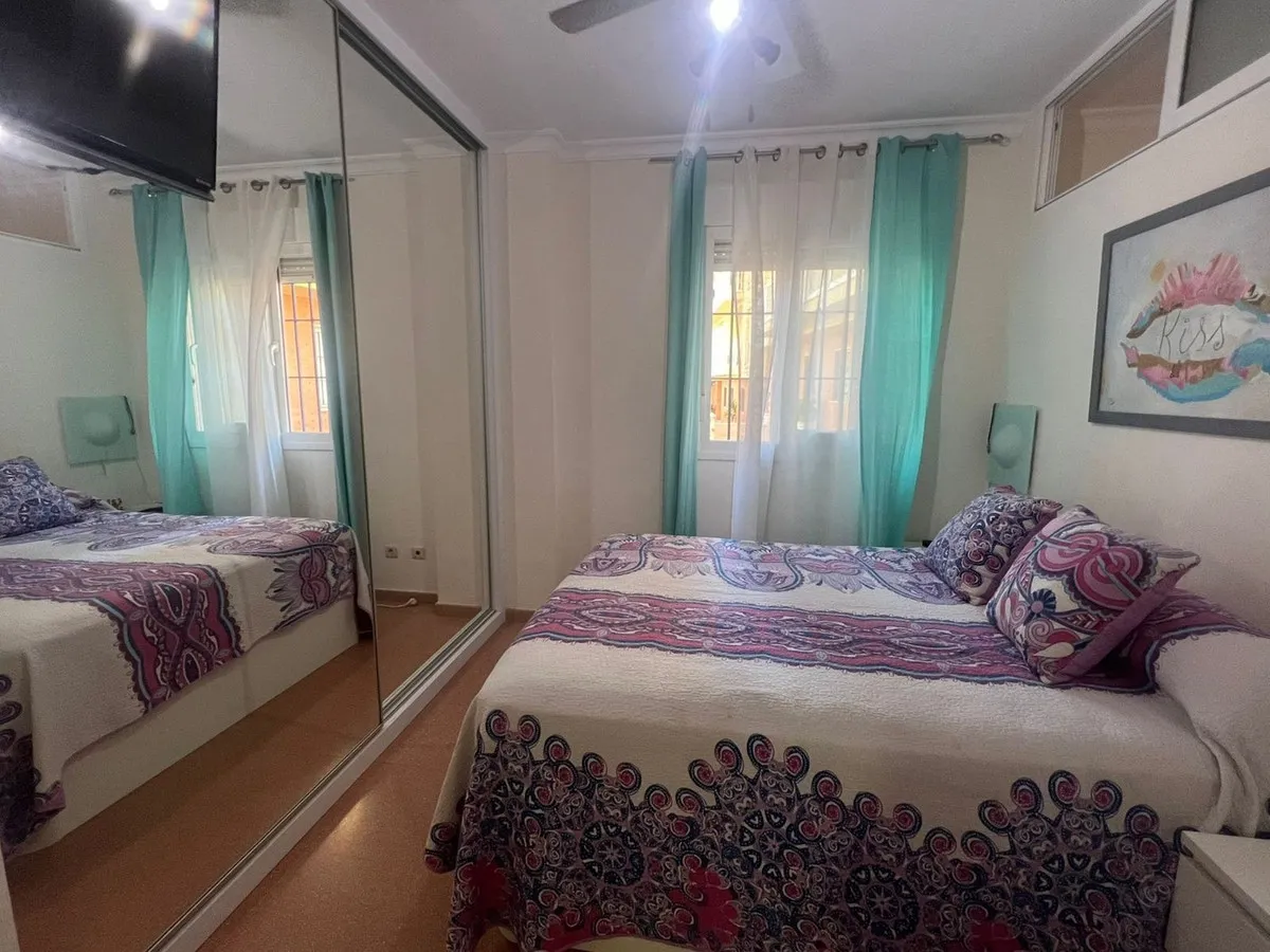 ce1ba097-b769-49e4-b257-41ad16704b0f