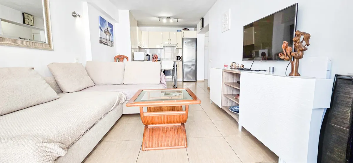 b6f5cd75-83ef-48e5-9204-fbe4e3aedeaf