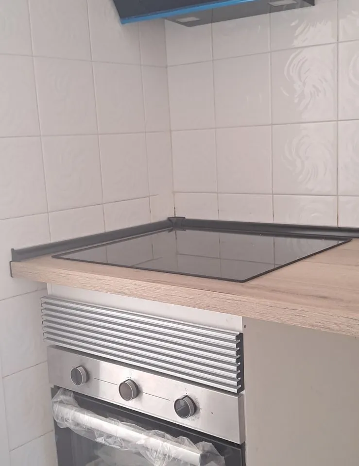 a458ad8d-1193-43e6-9cc5-7b4721c2d4e7