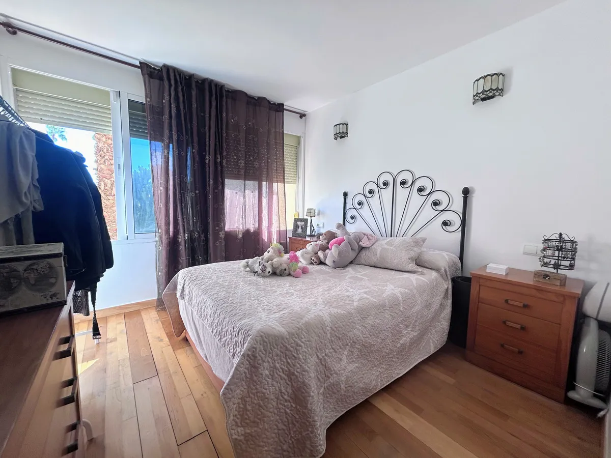 9f522b43-a48a-4f73-b043-525abe6ff23e