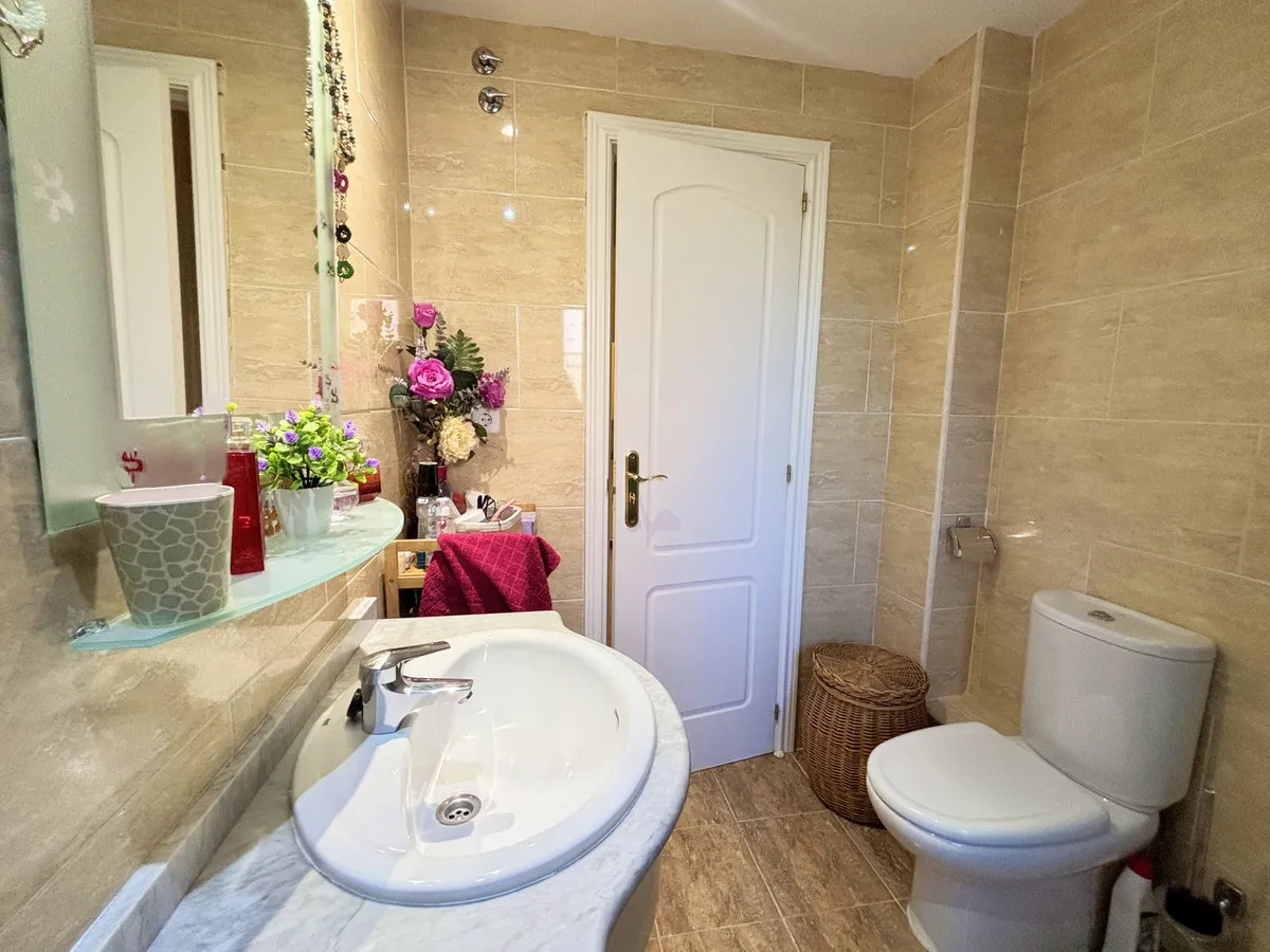 0c5185b4-a245-41c0-9458-f574e532594f