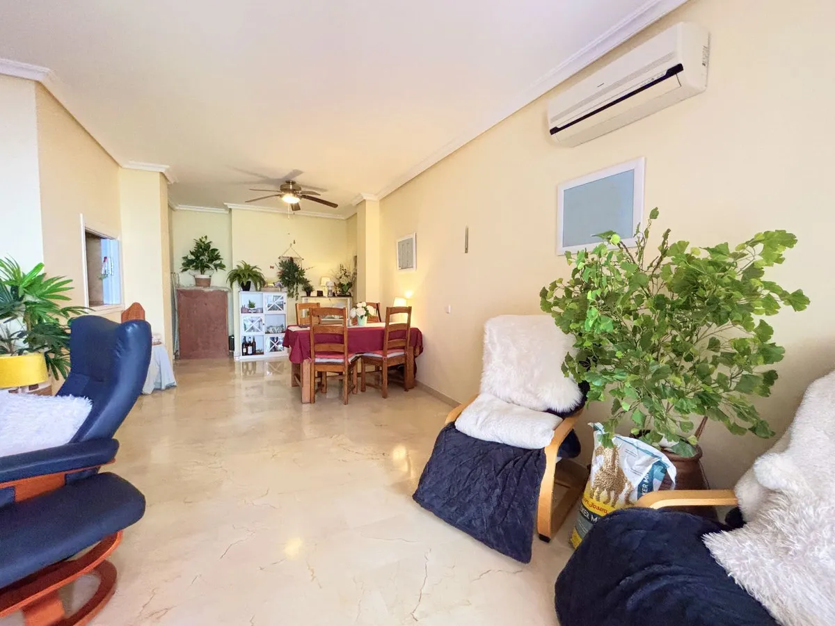 1a767994-32c3-4f24-921d-c4ec5385276d