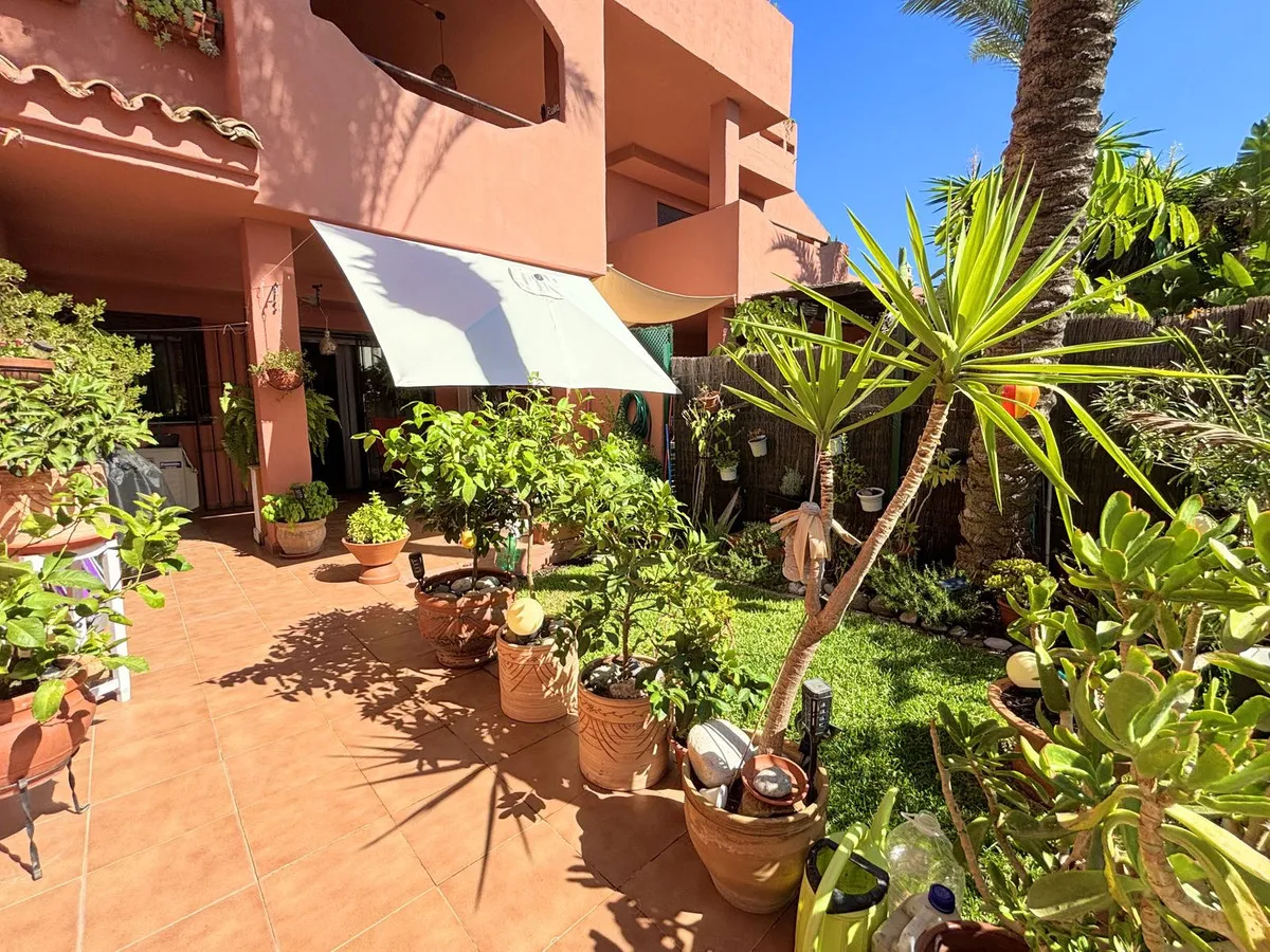 1e9d08f7-49ac-4082-8a71-58a7113ac0eb