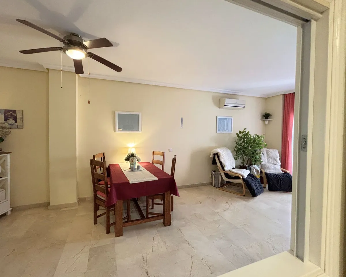 607d3a10-0930-45c1-b9f4-61702fa9852b