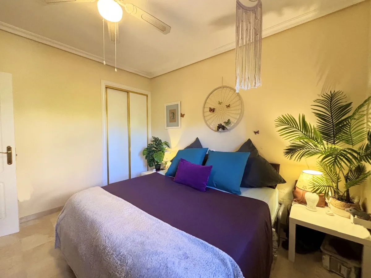 b0ffbe40-91bd-4ec7-99bb-2a9e13b217b6