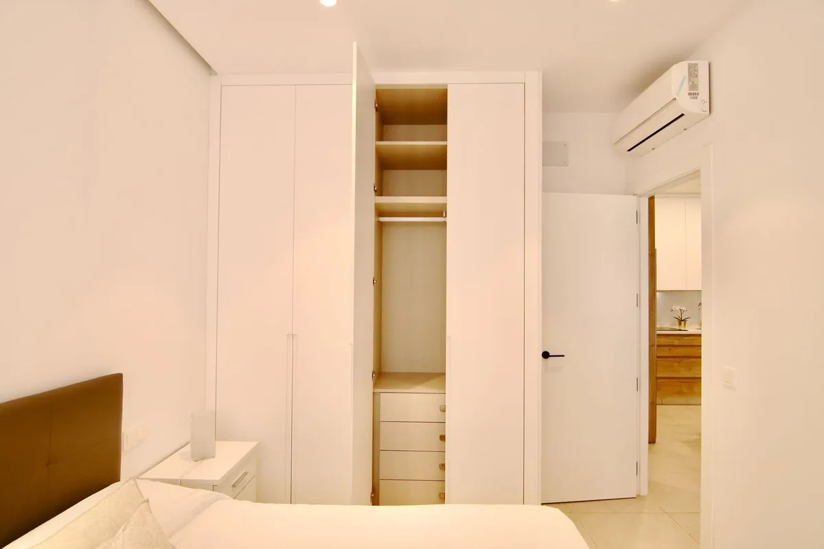 8b435de6-28f1-48ee-a933-da230fe5c6d5