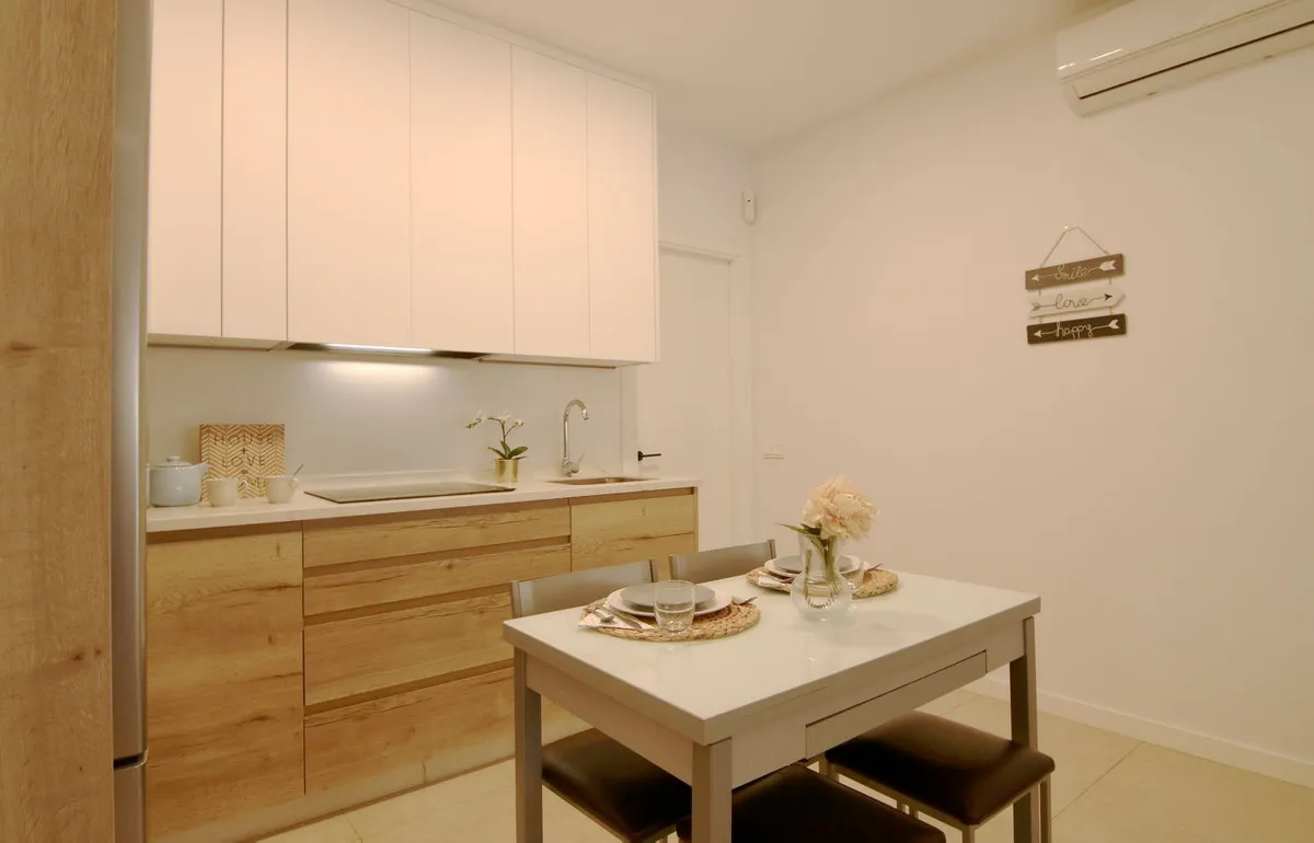 a4ab095a-3212-460a-aa31-7be003804a3b