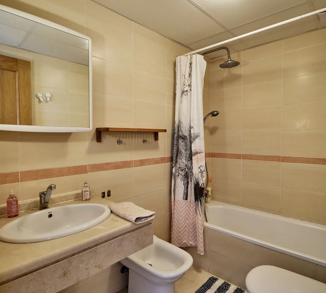 36d19a20-bbcb-4c50-a012-f2f30e4cba39