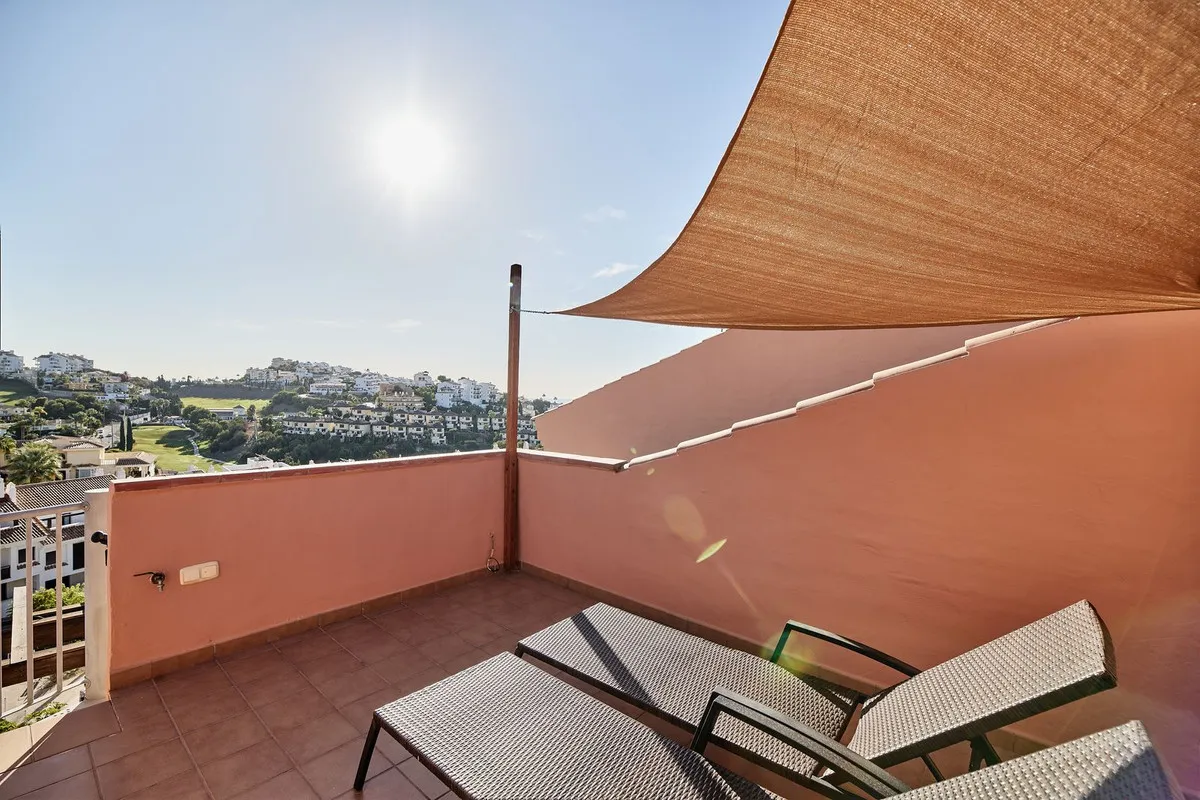 567f6d6b-76cb-47ae-a5d7-1503c2567d31