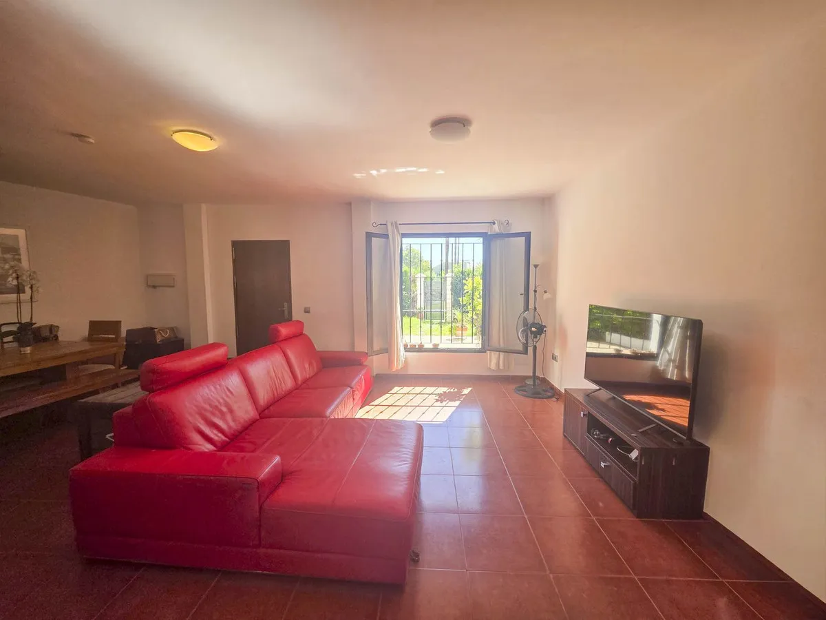 4d65ecbc-f2f9-4cb9-86b2-d57744341c51