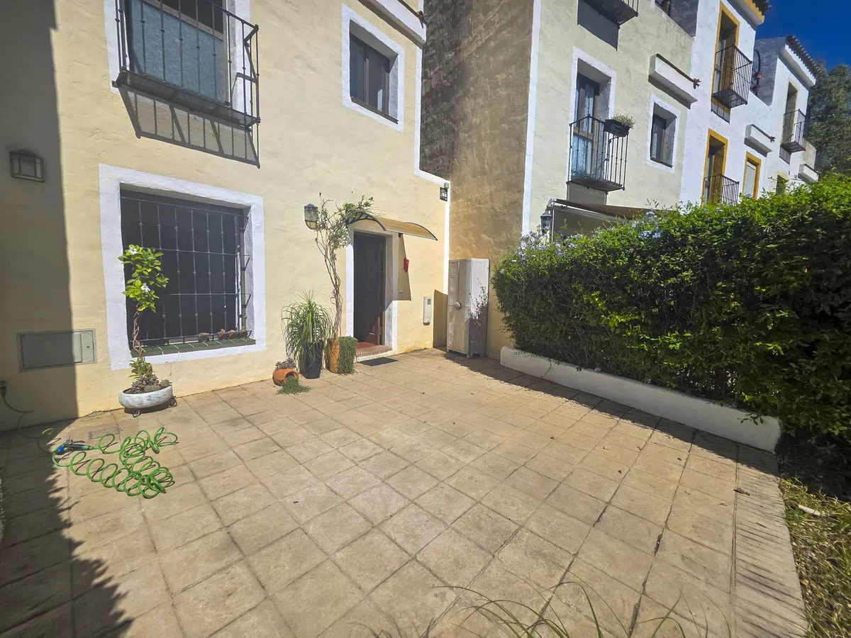 8026eaaa-654f-43a7-a1cb-d1934e23febd