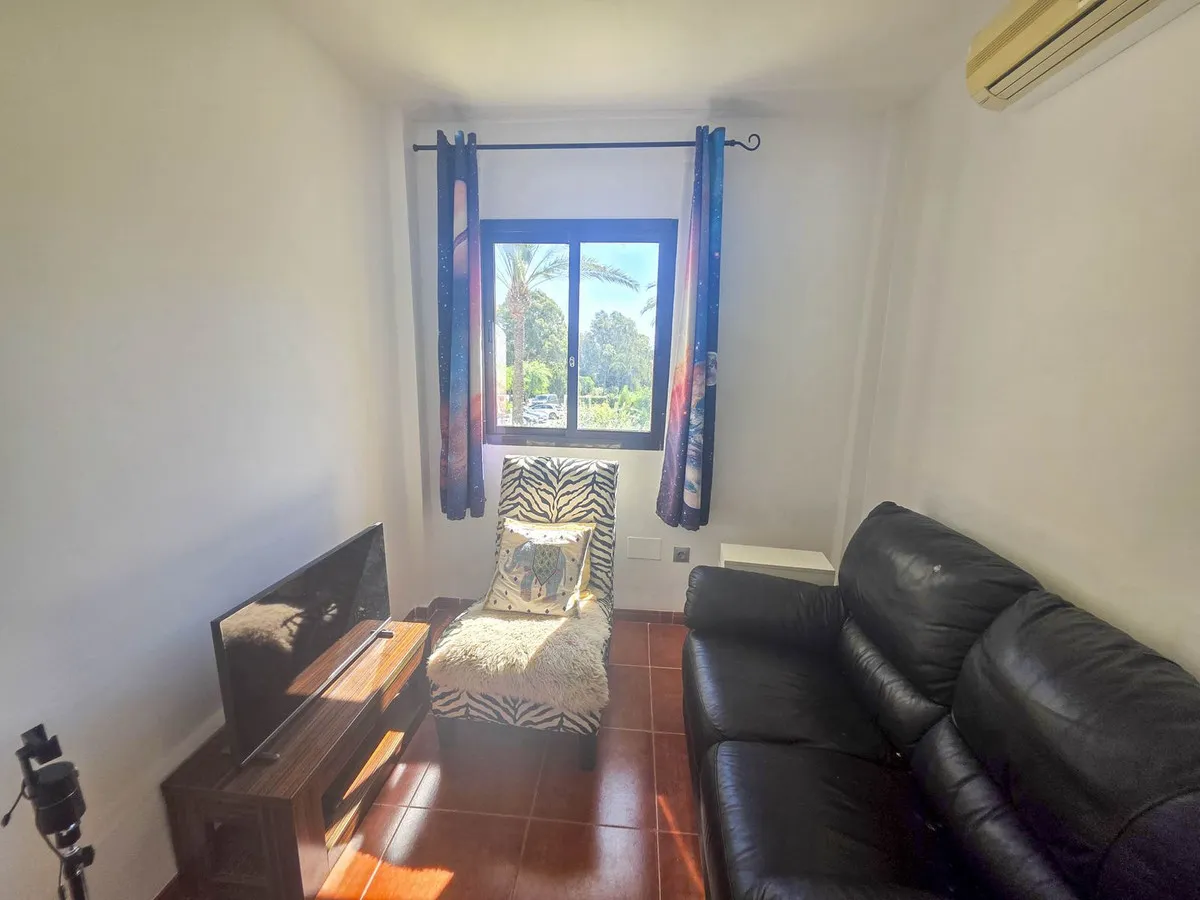 8b001373-c5ac-4b93-a13f-ff478c892b90