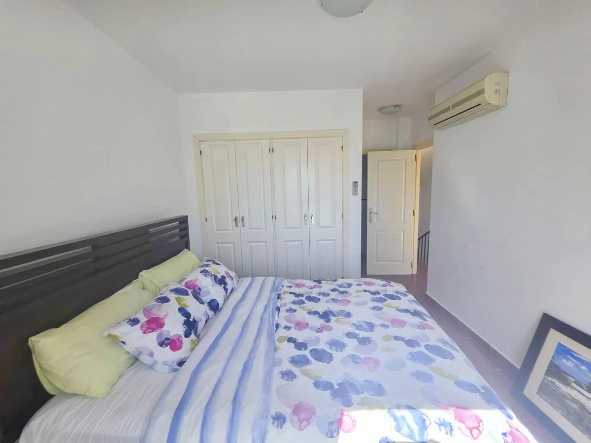 99b07ef2-0c76-4e64-b63e-d29481a8ebfe