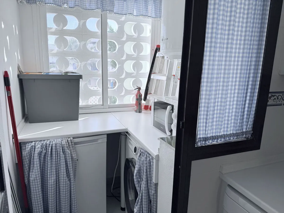 670e7e9d-9005-4931-8d76-074470e3fe91