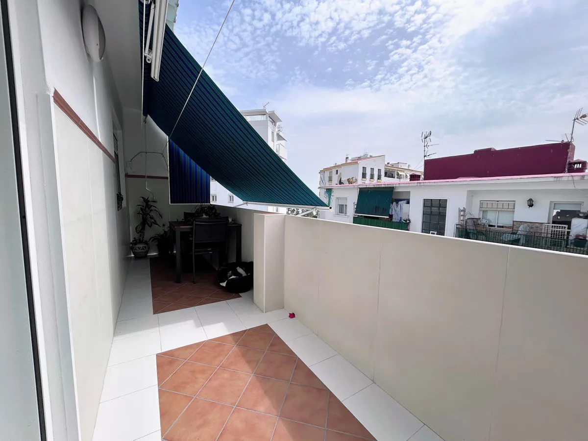 709b8176-a3b1-45c4-94f3-2874d6eef114