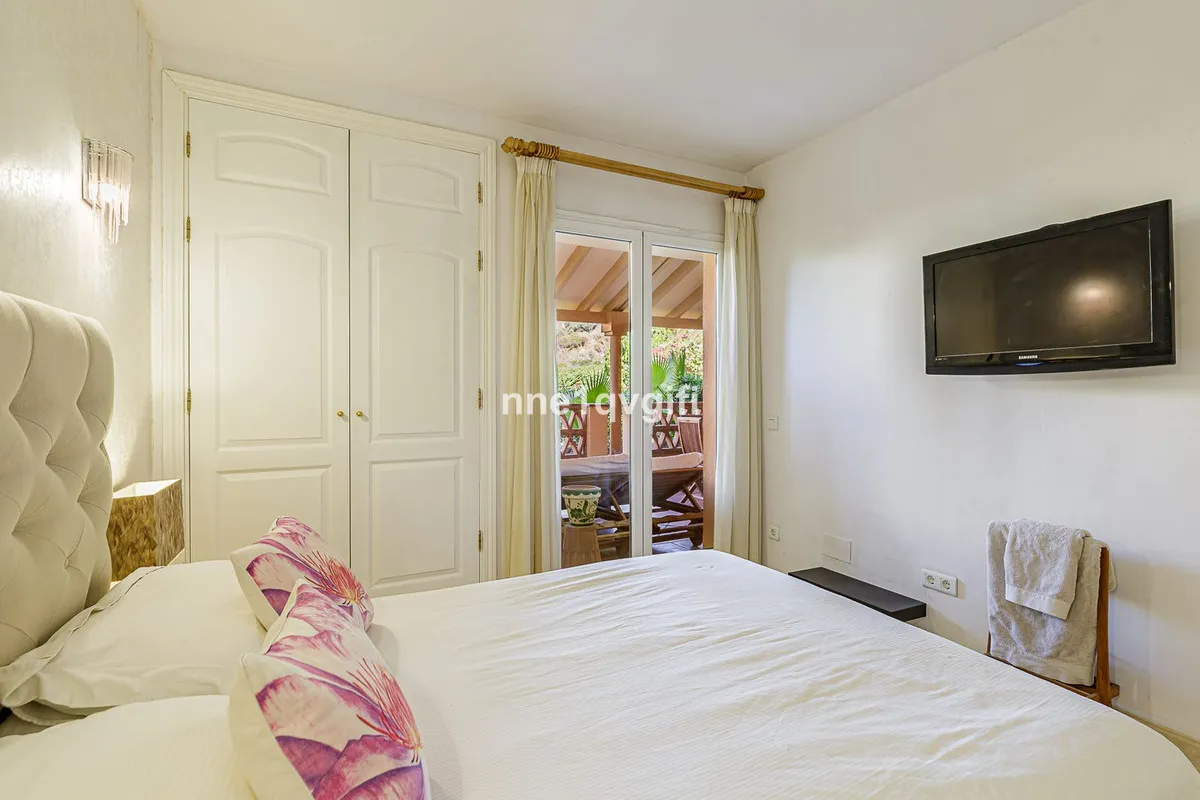 de937faf-f10d-4446-bab1-426c1f932271