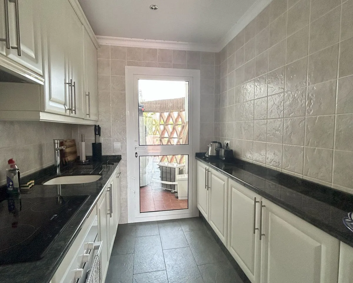 9a4e9b7f-10c4-48c9-a95c-2043121555f6