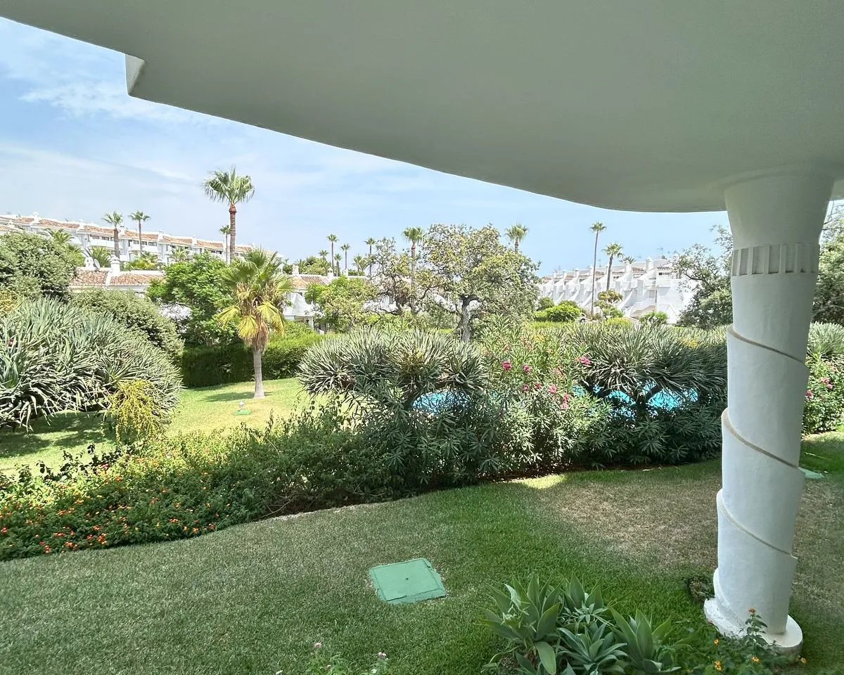 9a77ed87-6819-48b4-9d30-7568a917d502