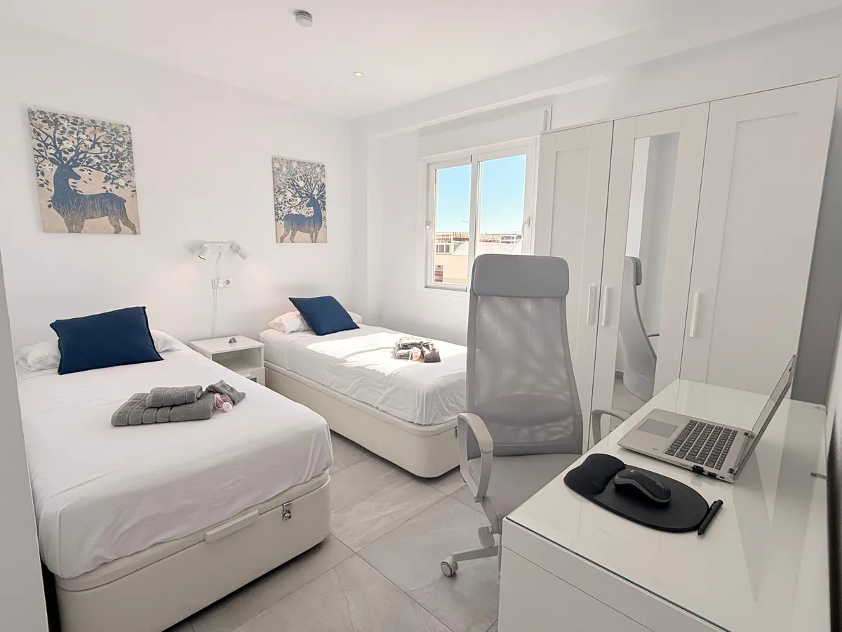 7d8a0143-c682-4017-8271-858fecd4ef14