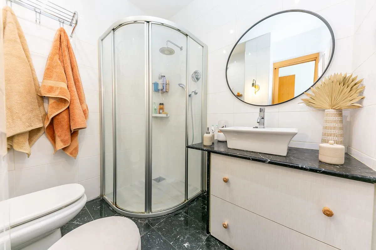 2e109568-2fb8-4352-898e-f9eb6f8fbce7