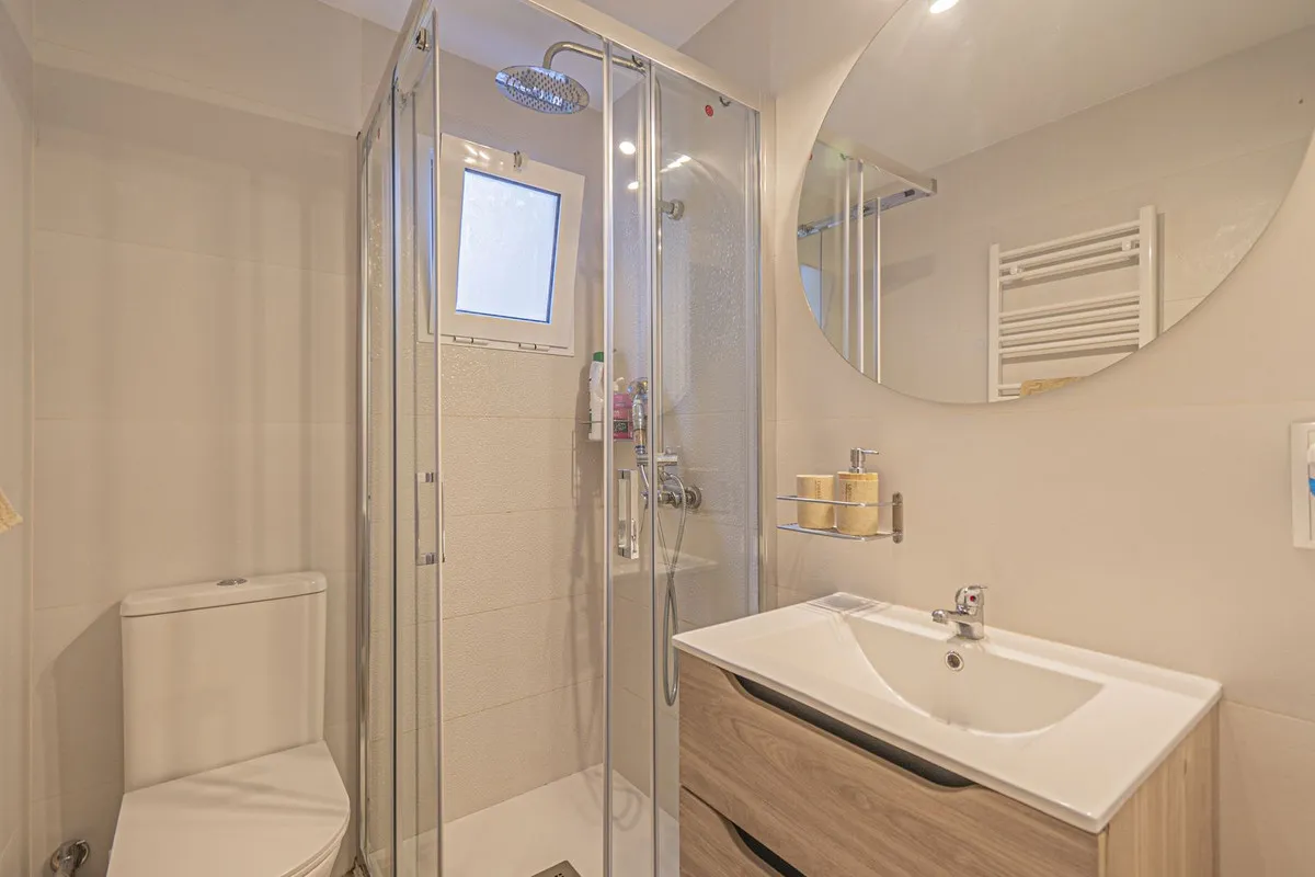 4d15ed68-5fed-4079-95aa-eb1ab84cb4dc