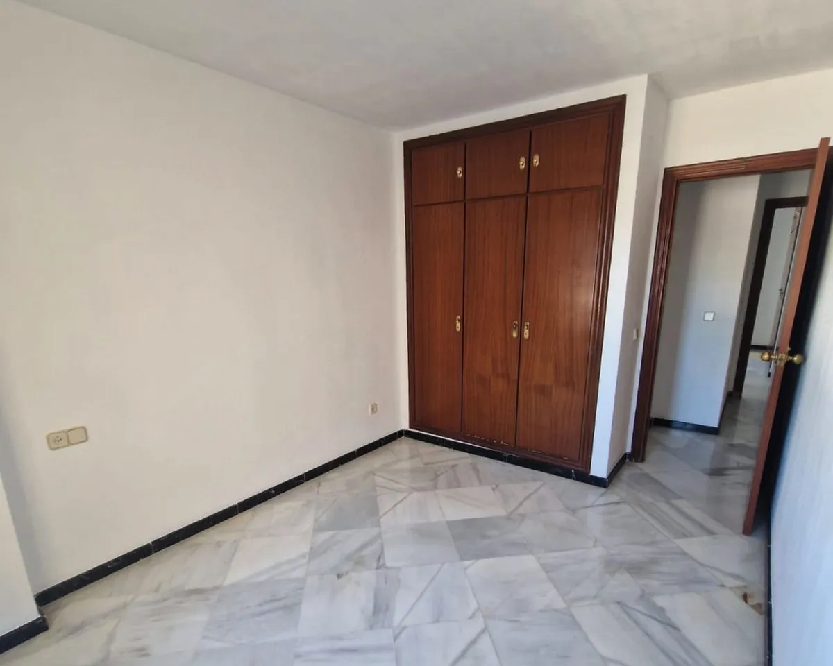 2db89305-41ff-4d28-ae94-8735f23068dc