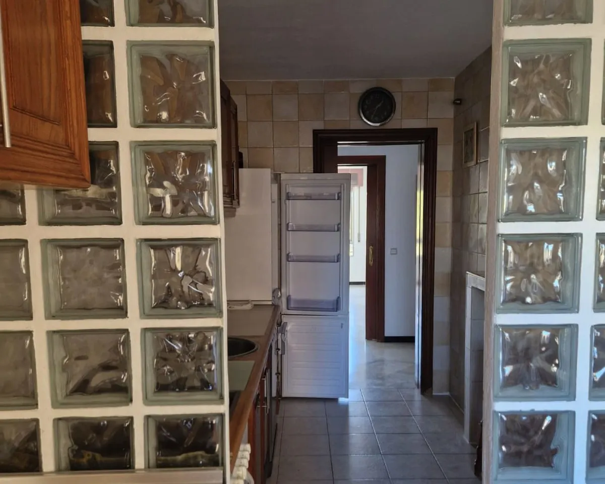 6894631f-c6e0-4094-bb9c-e518538a8f06