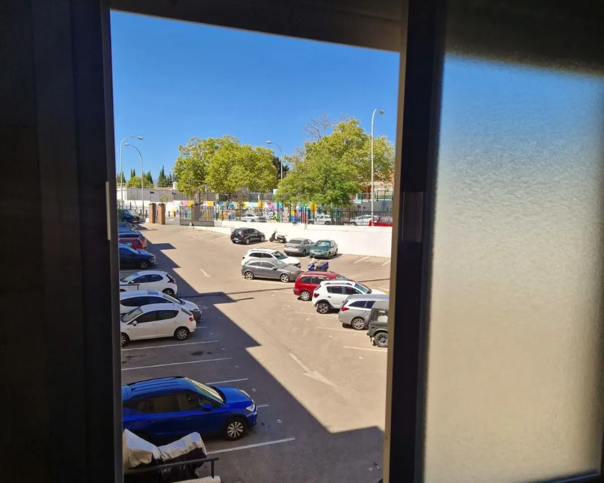 735e3303-92e5-4631-92ed-c37557b42cce