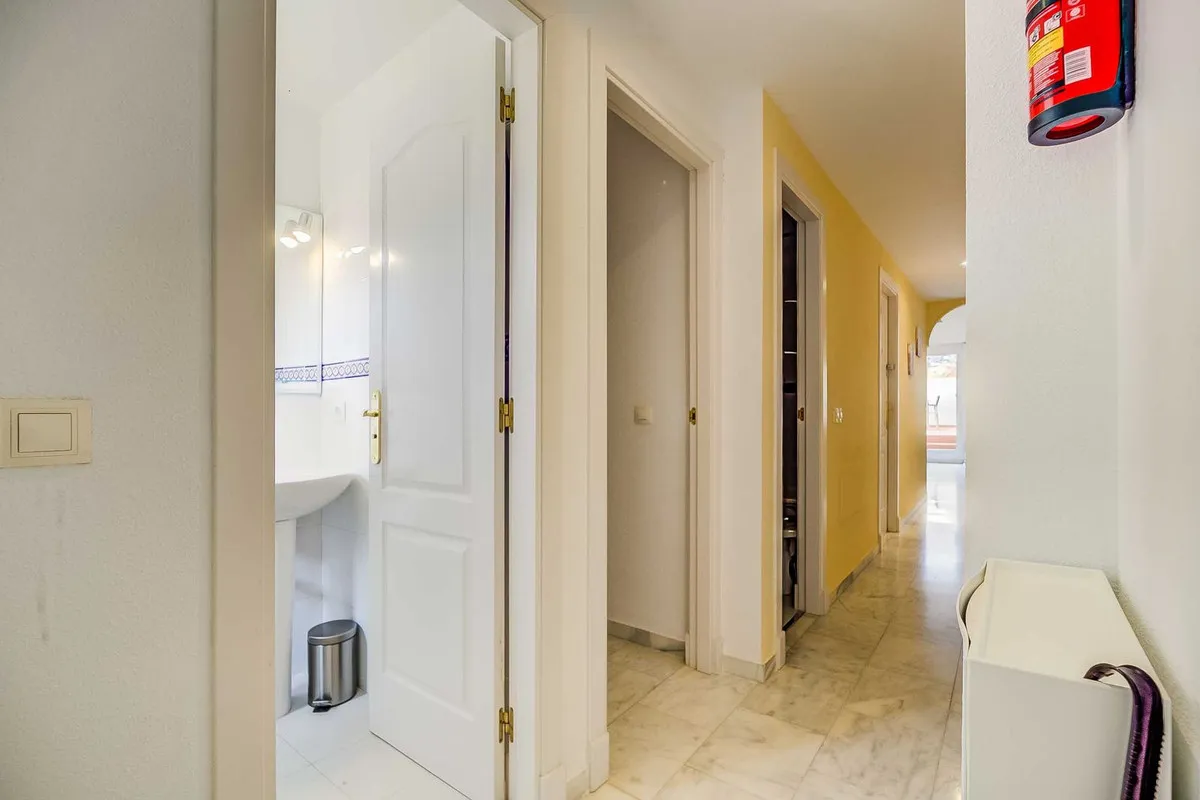 e0cd6579-d796-4254-8429-41f062ea7652