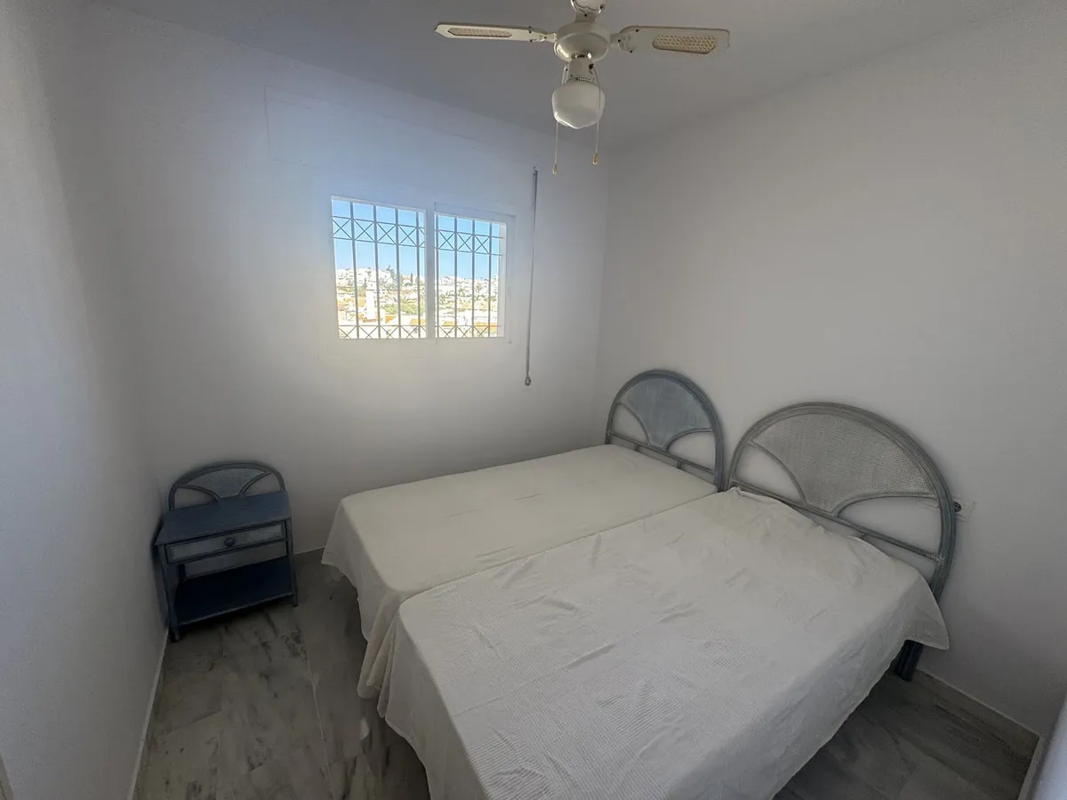 fee6cf43-aea2-4a9a-b0a0-5bedf9a125b7