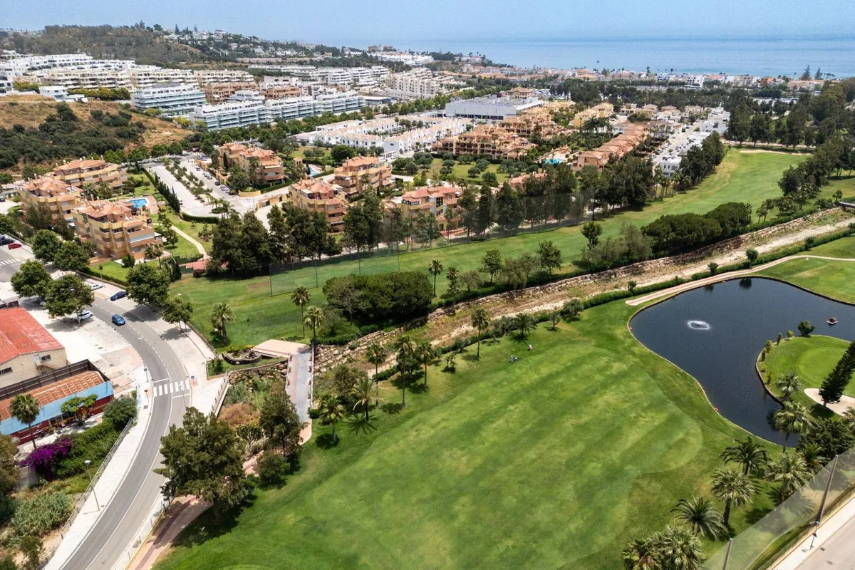 15559f1f-c735-4548-b41e-b36b63c88488