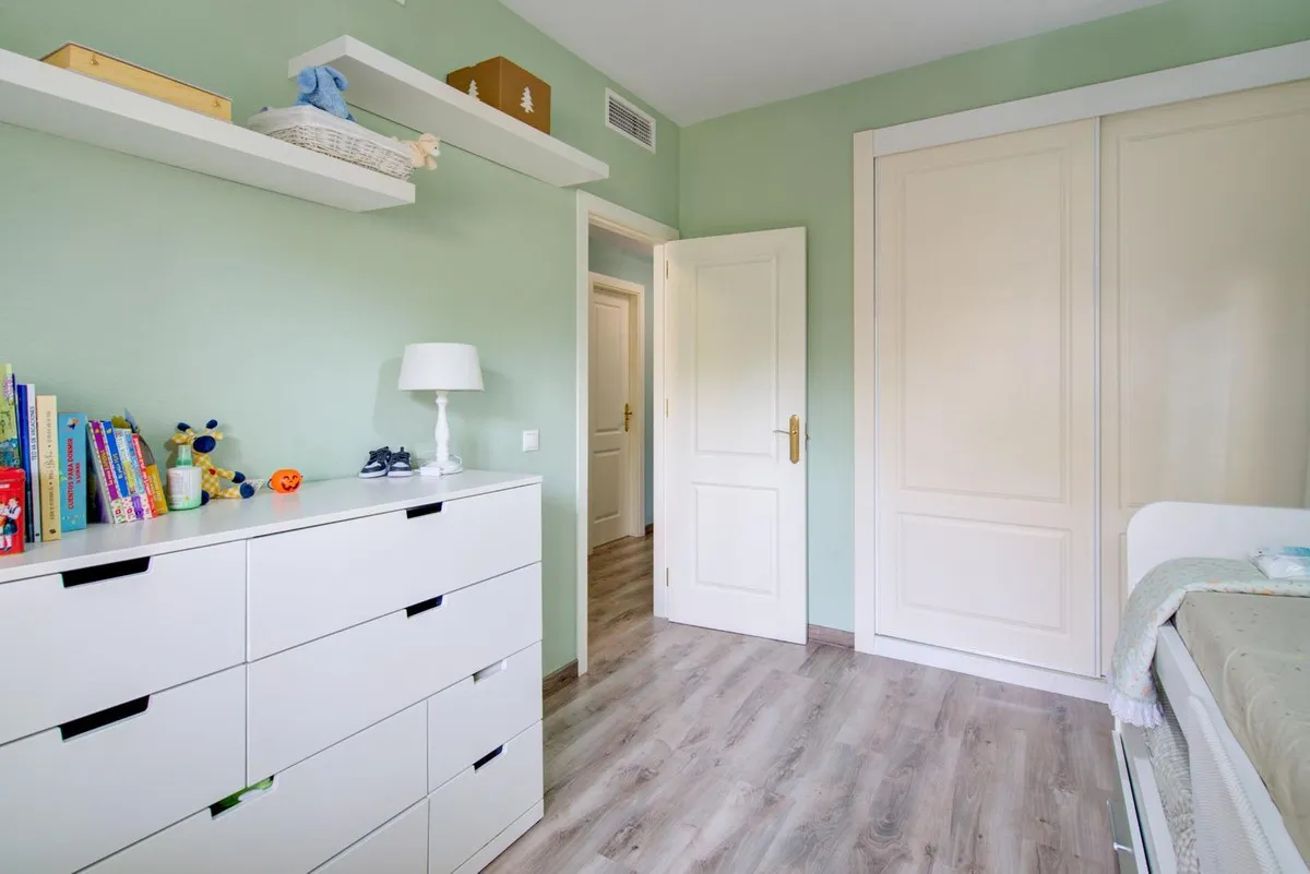 56fb6e19-e00e-40b0-9ce2-f32a392b4c1f