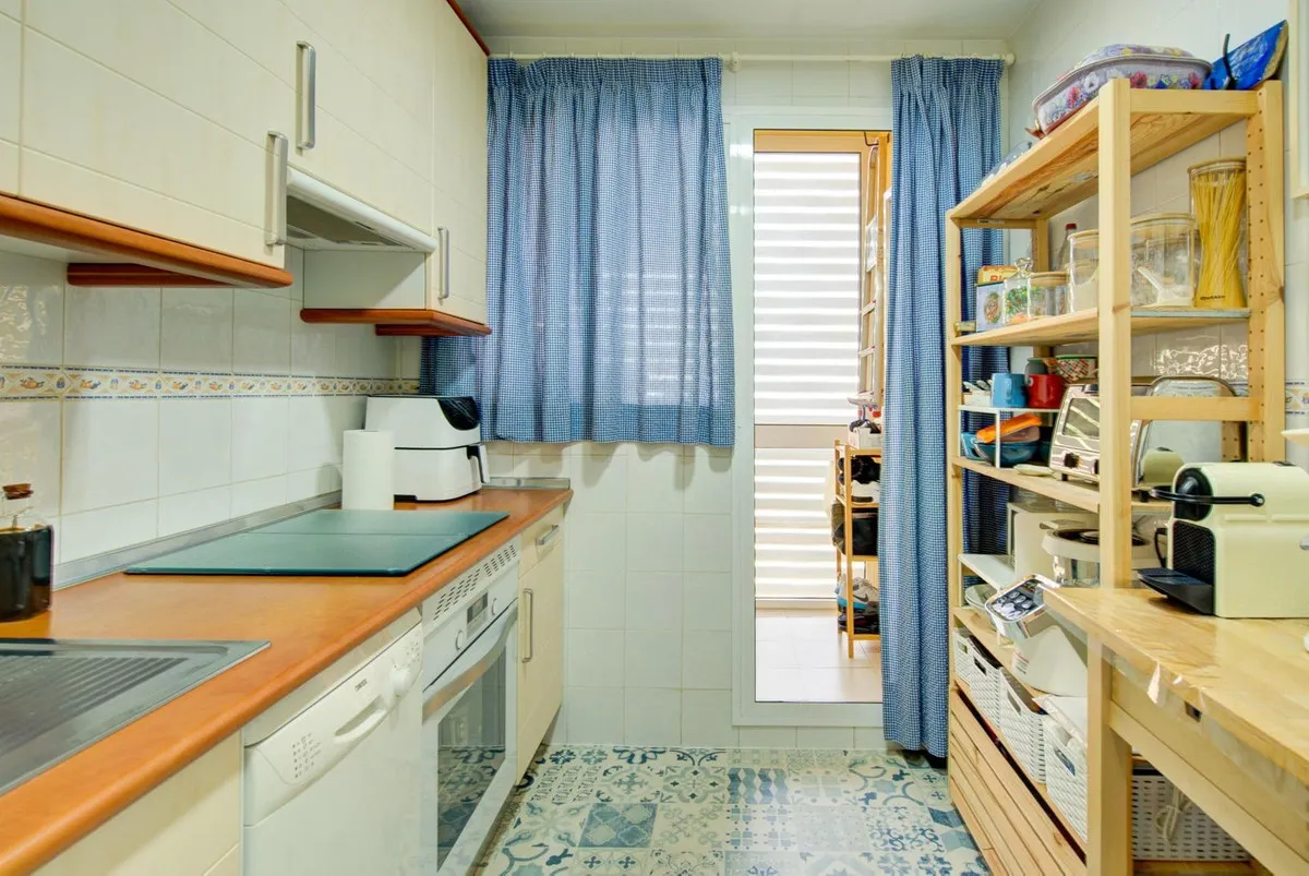 7d70c304-7dce-45a8-a376-ba1f71607237