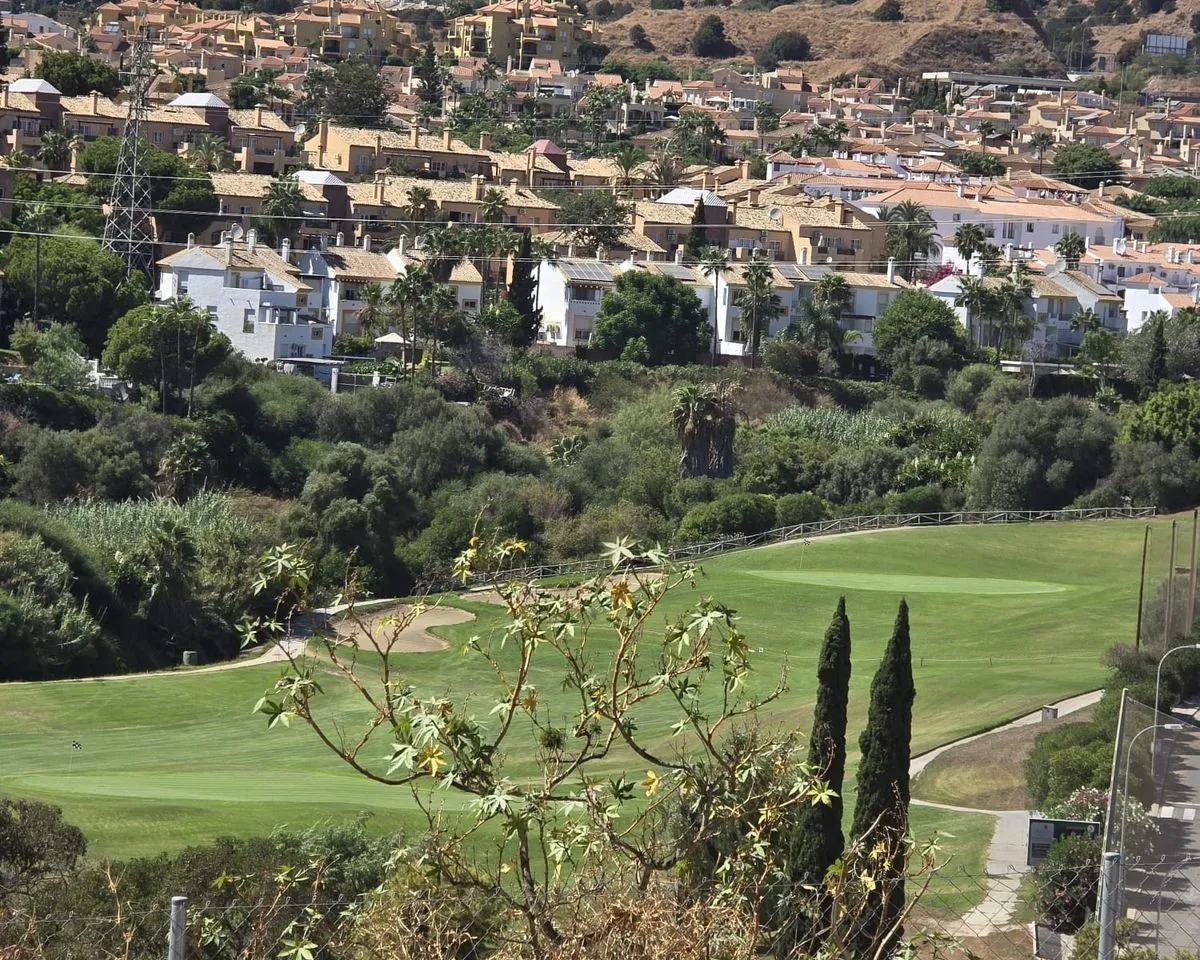 3918bb44-1fe6-43d6-baec-c417b680a3b7