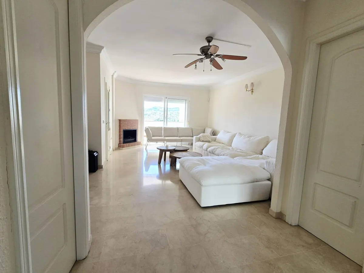 7a7effcb-0f36-43c4-beee-cde8592964a2