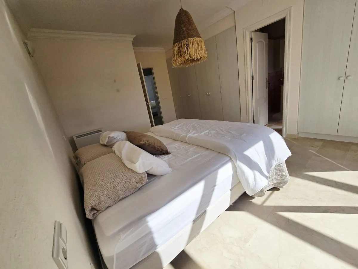 99909b4e-9128-4ff8-9198-cffa5edea8c6