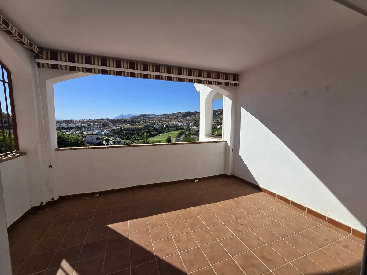 d6ed5da6-d49b-405f-ace9-29c5c06cf31f