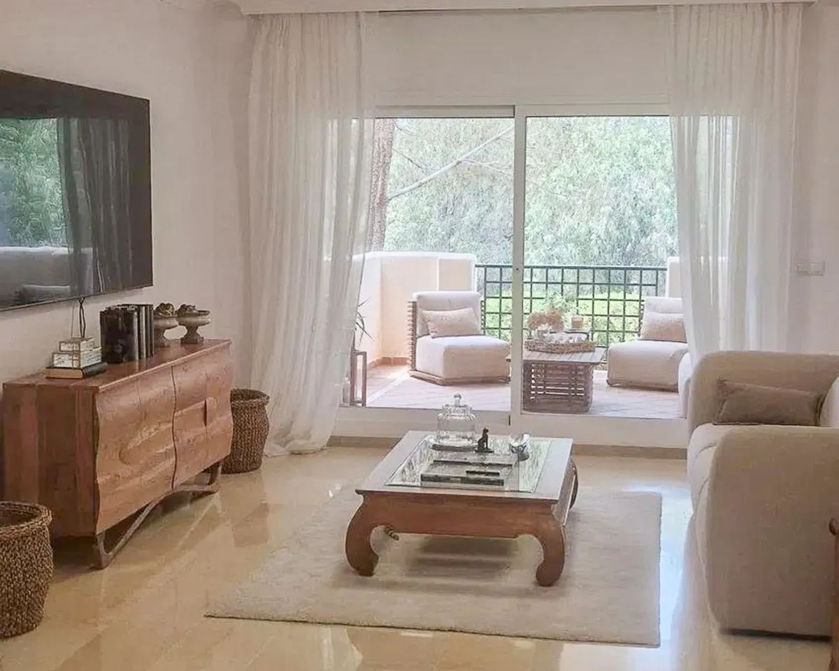 b15a4f4b-06b8-4c6f-bba4-2a88f96da202