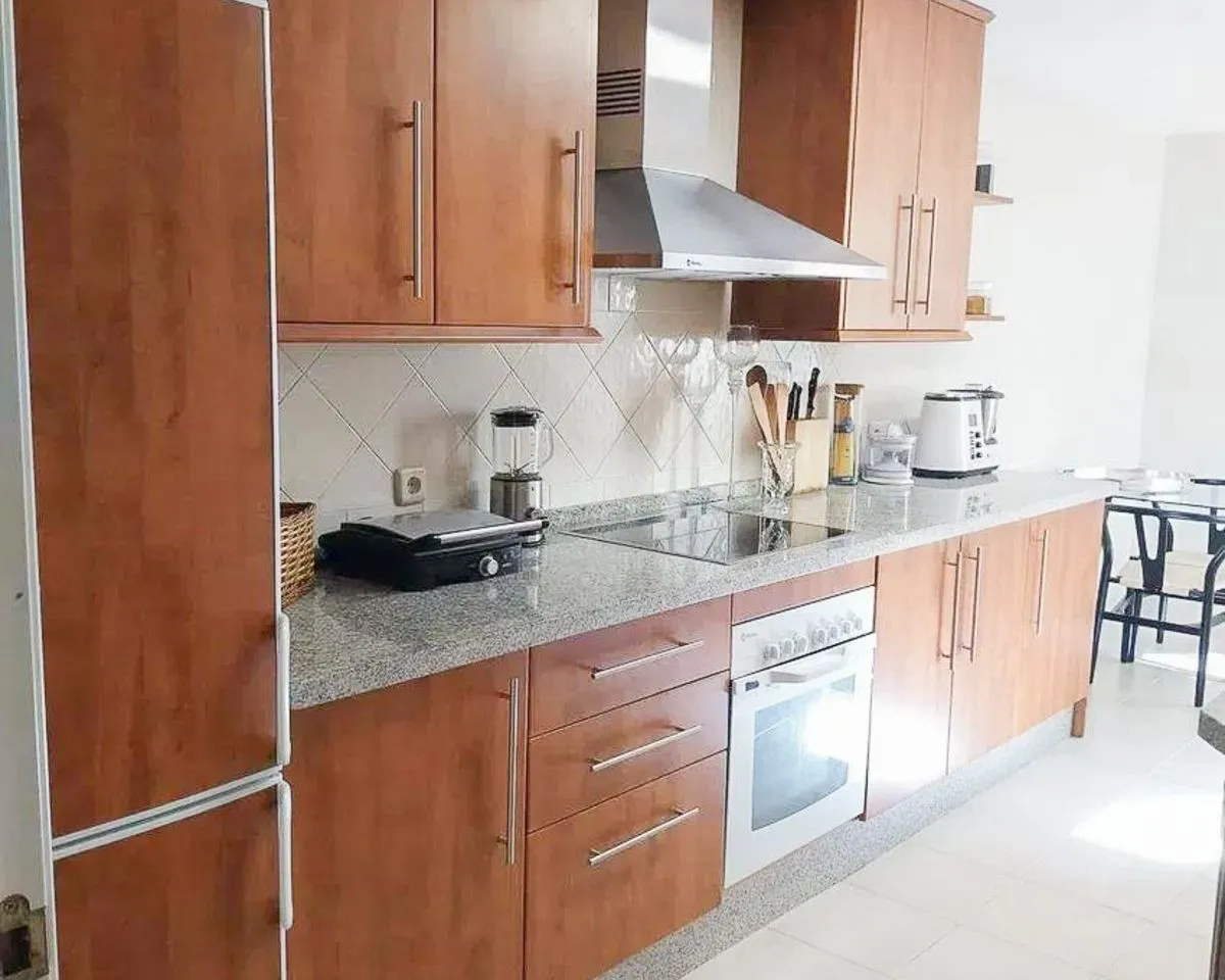 ee6db49b-78f3-4aa5-bcae-23835ac869d8