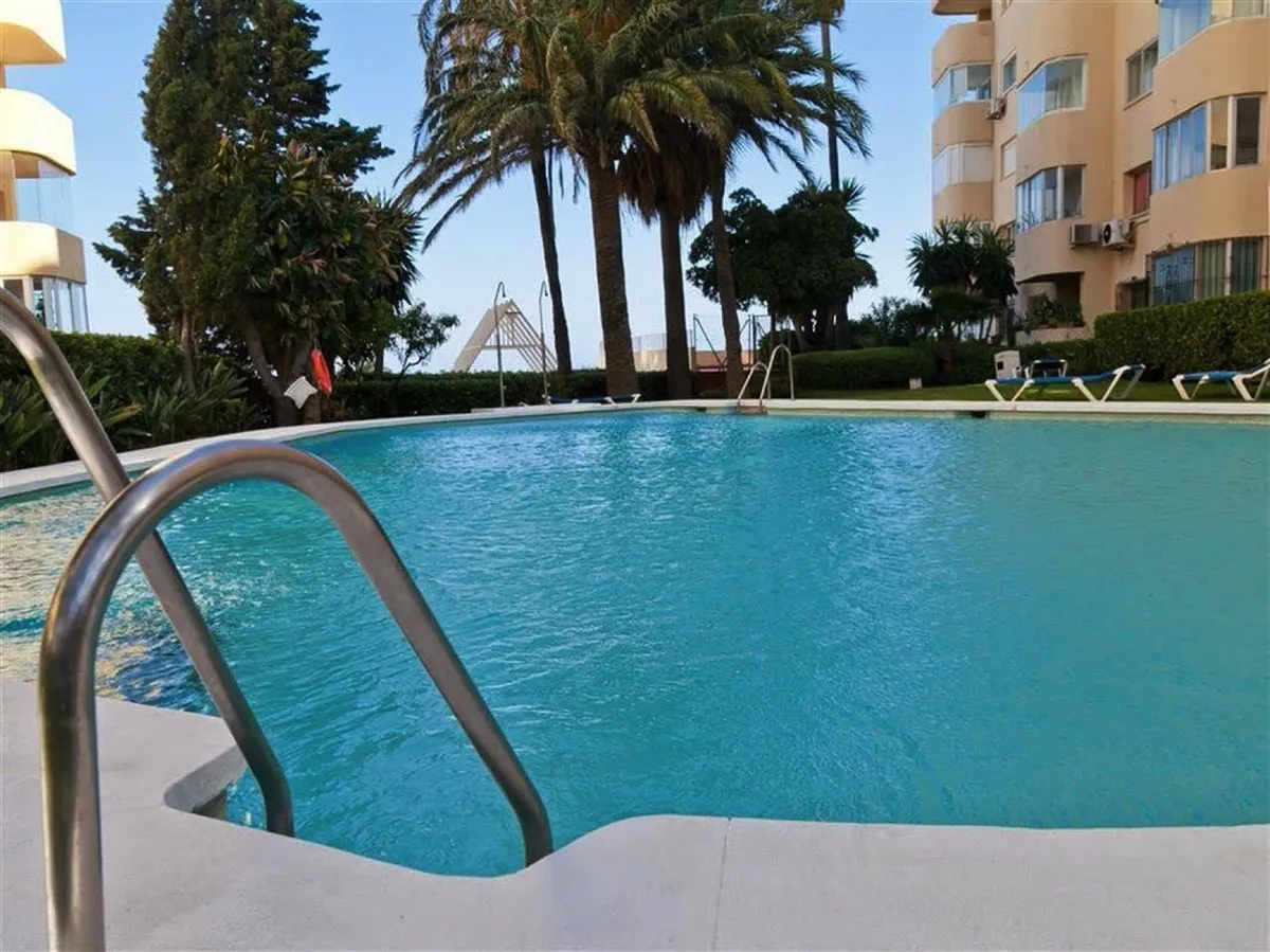 0fd04141-dde4-4582-89fb-055edbd3c1a9