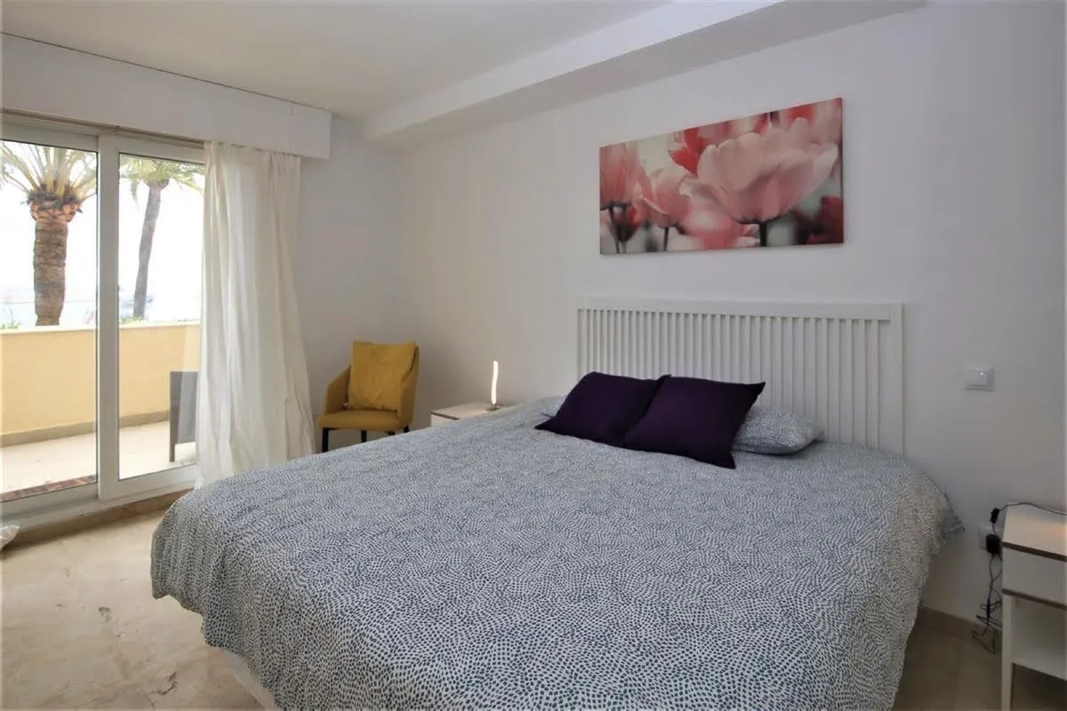 d6a54918-e746-4736-aa80-f5dc3bbda74b