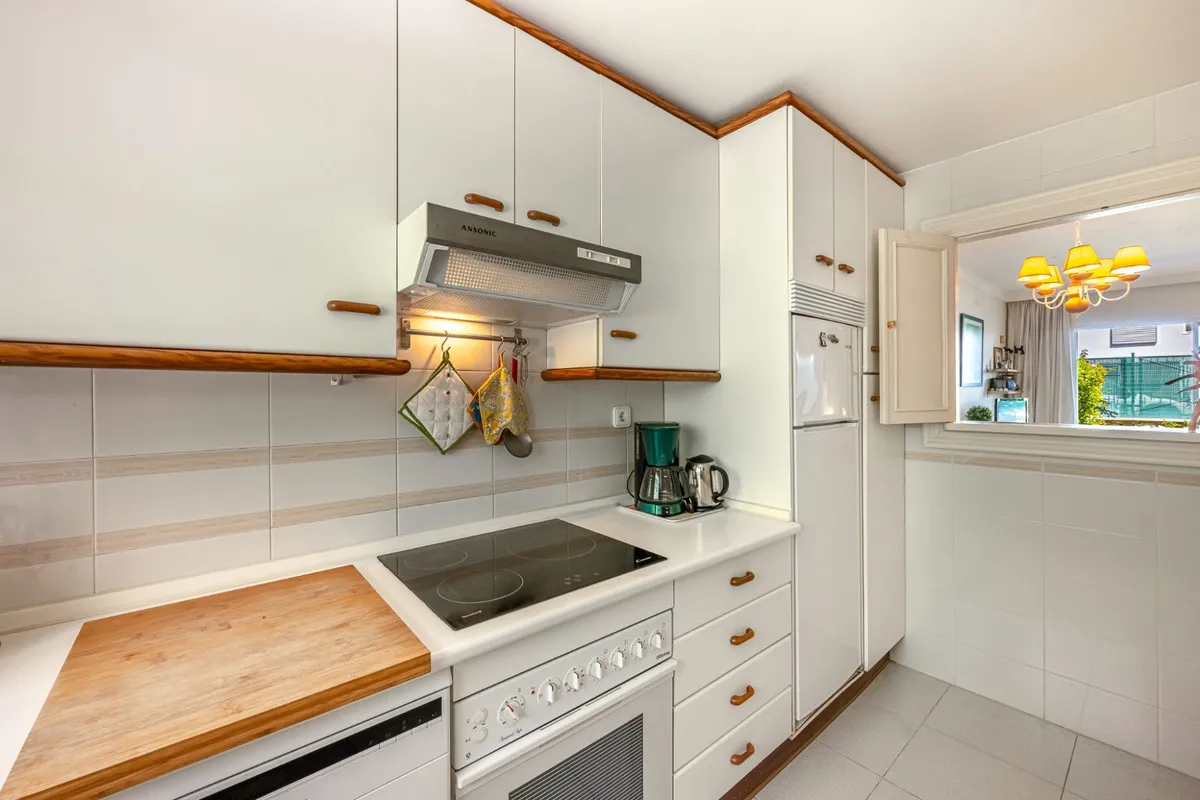 168585b9-5173-4599-8b42-cdbf2490be15